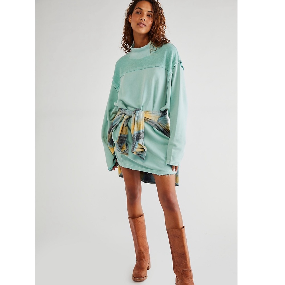 Free People NWT Ivy pullover in juniper berry